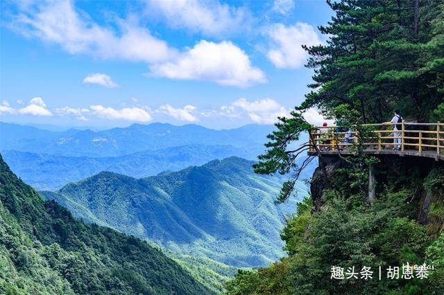江西最有“个性”的山，海拔1736米，最佳游玩乘1.5次缆车