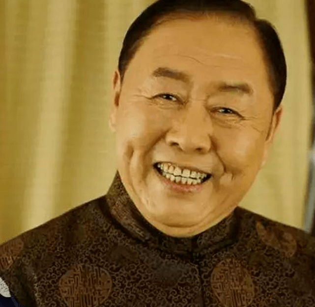 事业有成|“猪八戒”马德华，现实中娶了“嫦娥”，今事业有成家庭幸福