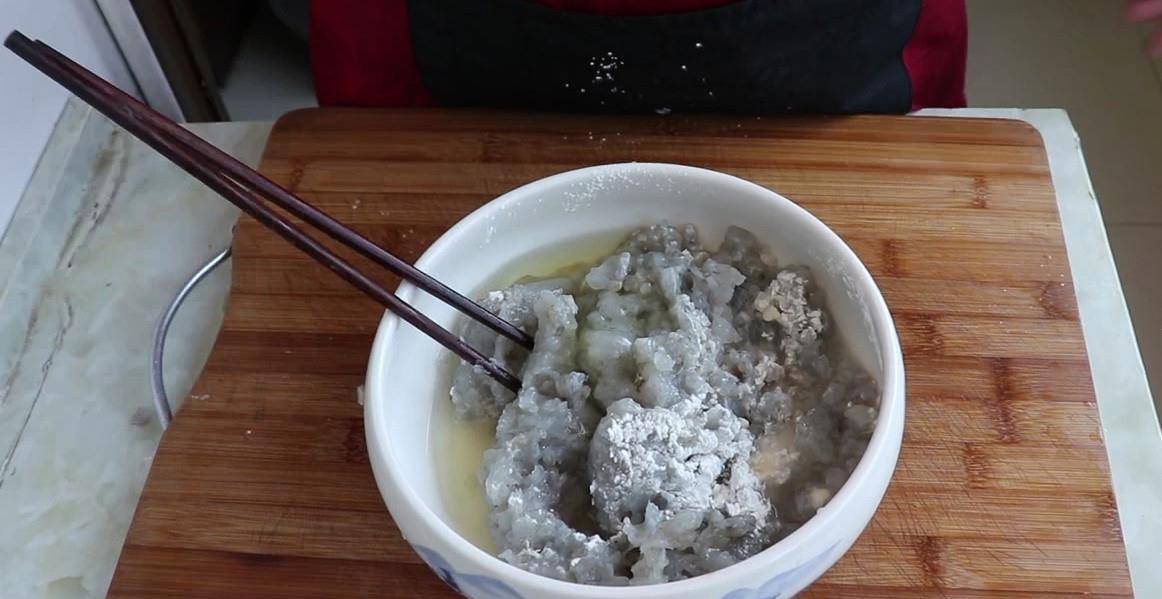 虾滑的家常做法及做法窍门 1496d21fa2b047b5a4c98226171f4c29.jpeg