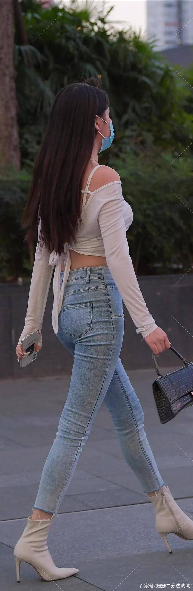 青春|酷酷装扮的瑜伽裤充满青春的时尚活力，轻盈舒适又优雅，气质突出