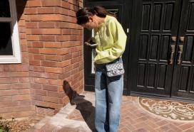 哪吒|宋祖儿的短裙出镜，小哪吒化身长腿女神，满屏的少女感！