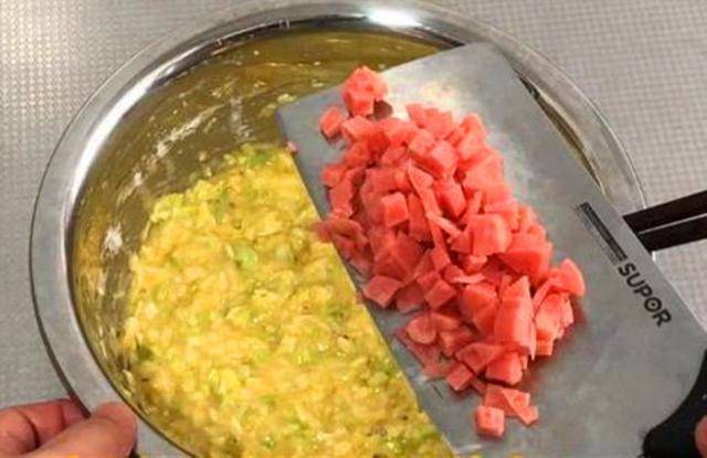 做法|儿子隔三差五点名要吃的早餐,烙一烙8分钟上桌,解馋又顶饱