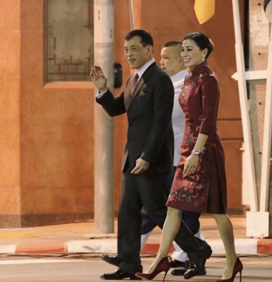 妮娜|诗妮娜终究昙花一现,苏提达的美才经典,王后的气度不是谁都有的