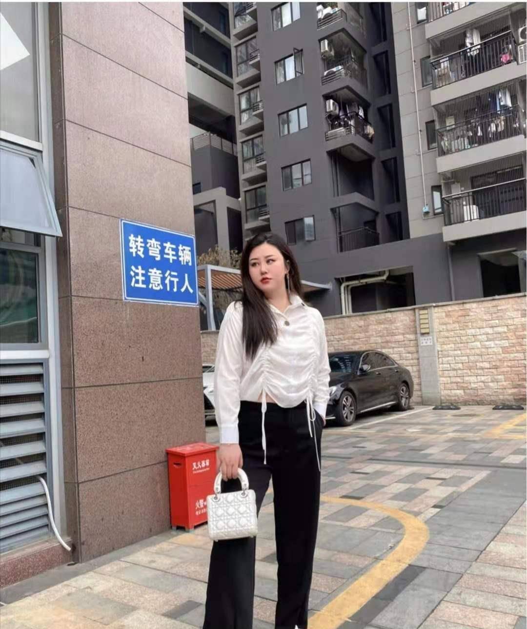 韩系|微胖的女人怎么搭配衣服好看