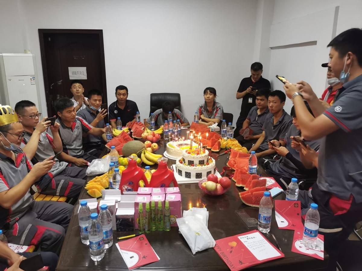 追加5亿关注快递小哥权益顺丰推出员工可持续发展保障计划