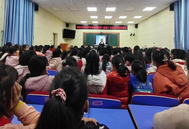 封面人物67勇立潮头巾帼建功记民乐中心小学女性副校长张巧娟先进