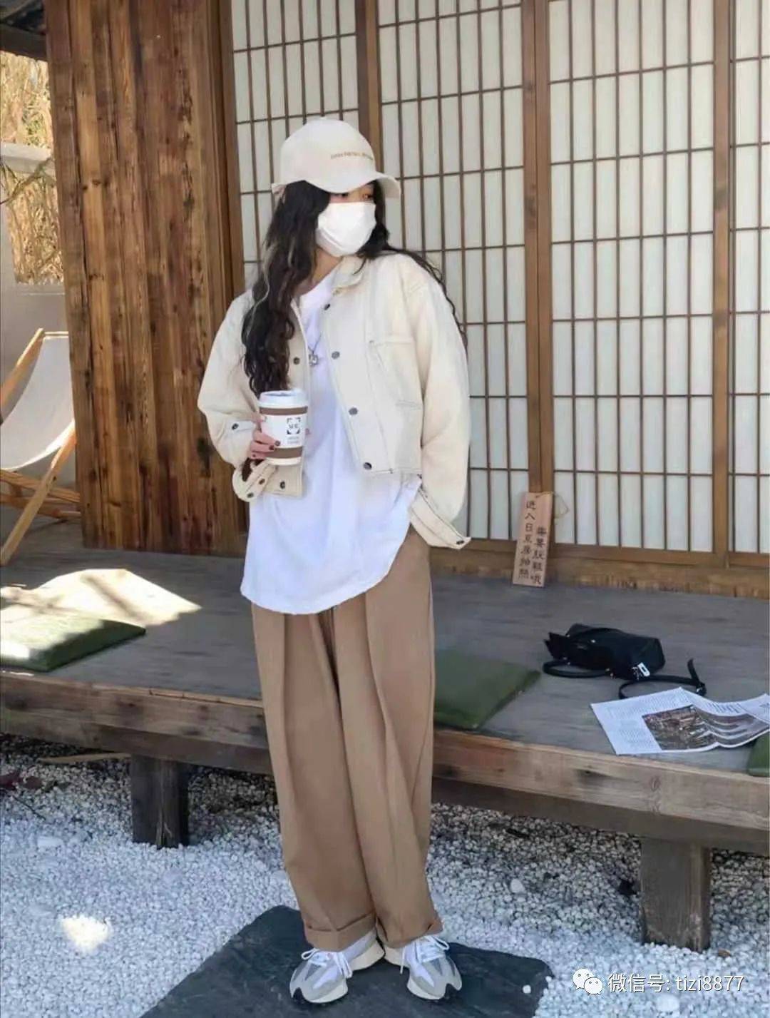 藏蓝色|卡其色裤子怎么搭配上衣跟鞋