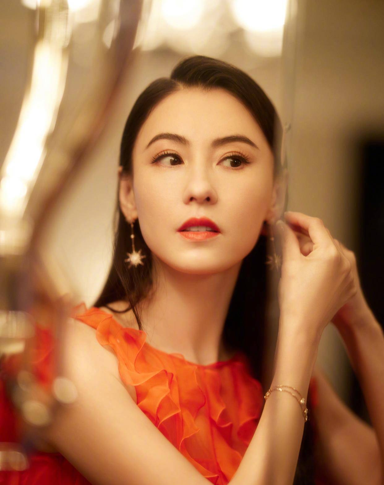 方法|多个孩子妈还能这么美，张柏芝为啥这么抗老？