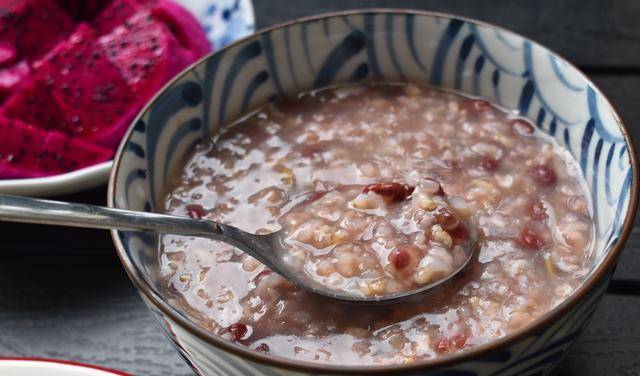 红薯|两口子的家常早餐,做法简单味道赞,好吃易消化,这就是家的味道