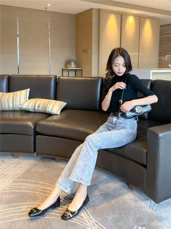 小白|早春鞋子怎么选？从不同“维度”入手，时髦和气质两手抓