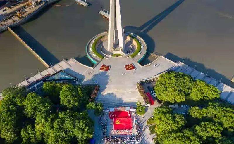 文化|嗲嗲嗲！最in海派国风亮相上海地标！五位大咖助阵都为了这件事……