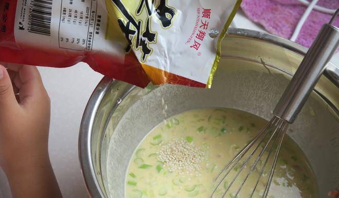 做法|不到5毛钱的早餐,做法简单,隔几天就要做一盘,太有食欲了