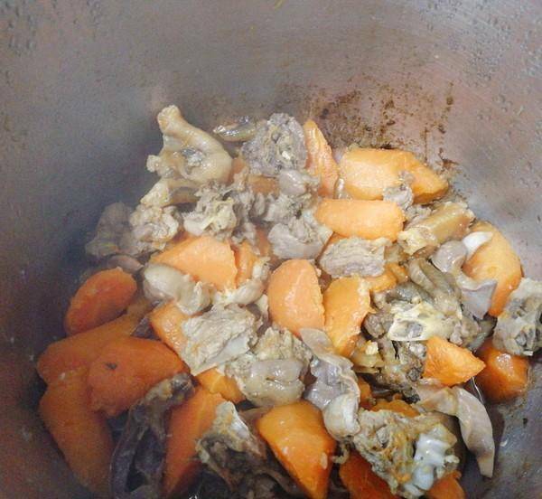 怎么样自己在家做烤鸭视频 839b505564604e5eb4cf7d4d8efe3799.jpeg