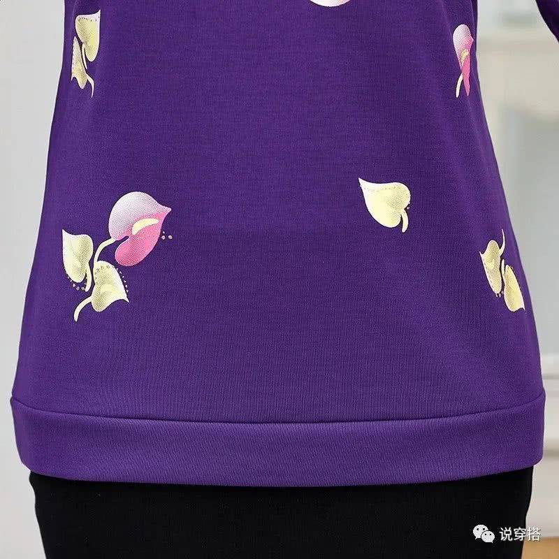 设计|婆婆52了贼会打扮，穿这：花T恤，配阔腿裤，比90后小姑还嫩