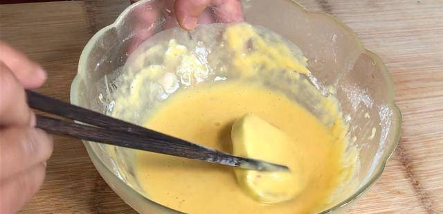 做法|我早餐经常如此做,煎一煎5分钟出锅,比油条包子好吃,还简单