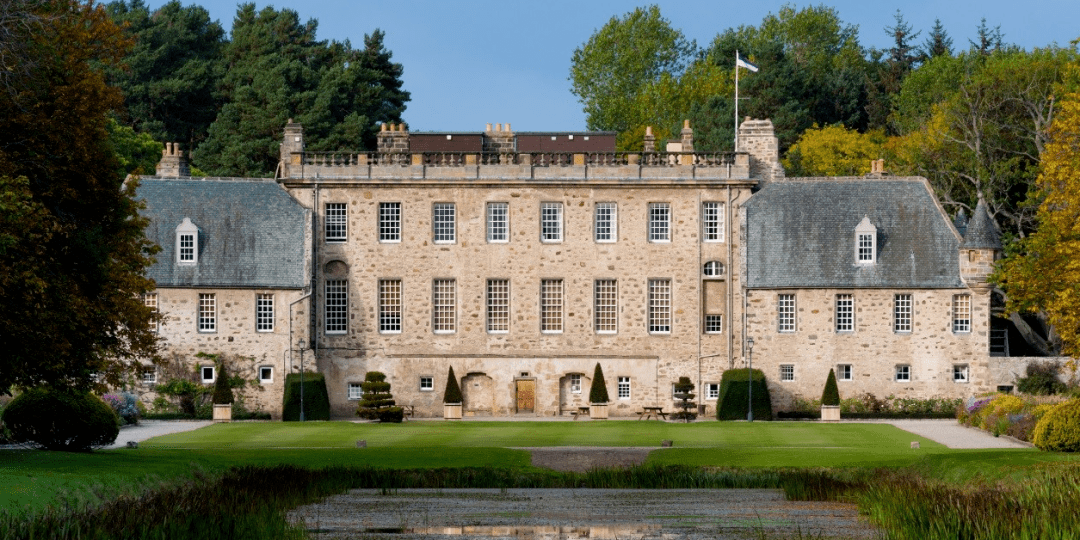 美媒 中国闲逛的象群成国际明星 登斯顿学院 Denstone College 在本院开设预备小学 乐德新闻网 美媒 中国闲逛的象群成国际明星 登斯顿学院 Denstone College 在本院开设预备小学 乐德新闻网
