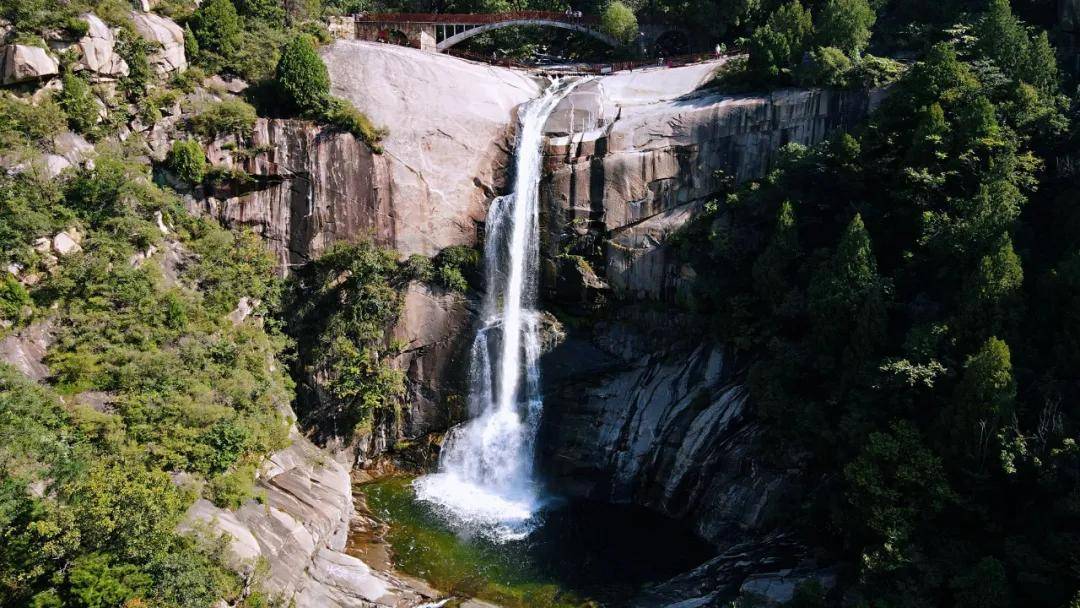 黑龙潭|无门票|济南出发，泰山免费景区赏清潭飞瀑、森呼吸，能玩水可登山