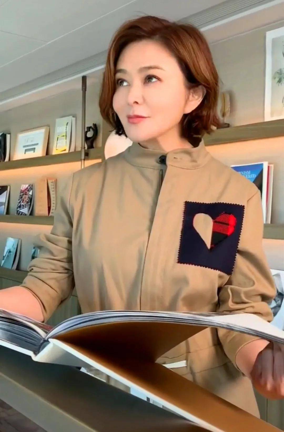 原创58岁关之琳依旧美丽,只关注刘德华一人,这真爱到底有多深?