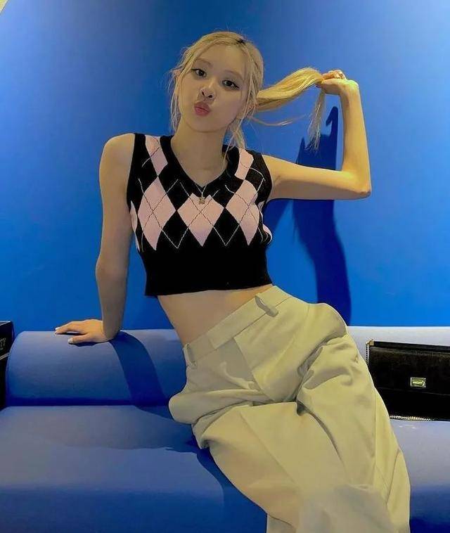 杨玲|如何复刻《乔家的儿女》的九十年代时髦？