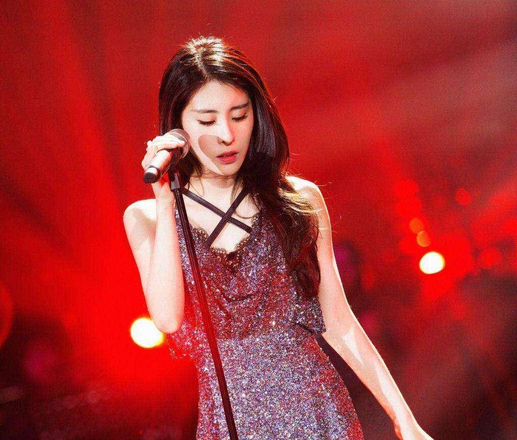 初高中|华晨宇、张碧晨承认生女，从隐瞒到公开，至少有这两点原因