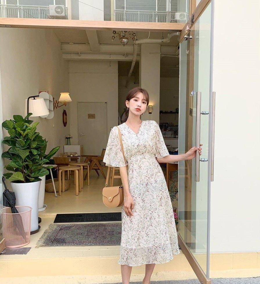 整体|女人要年轻好看，穿搭很重要！这5组时髦组合，夏日可以照着穿