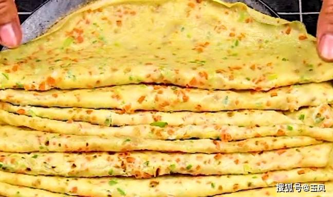 做法|做鸡蛋饼时，只要加点它，不仅鸡蛋饼又香又软而且十分钟就端上桌