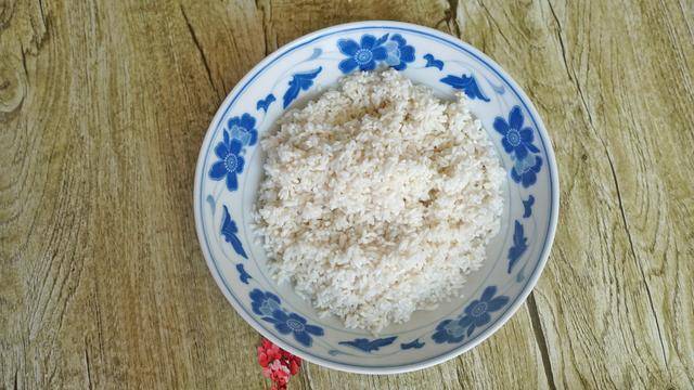 大米怎么做好吃不用鸡蛋 d086cfdddefd48a1b0a199fef4bf6424.jpeg