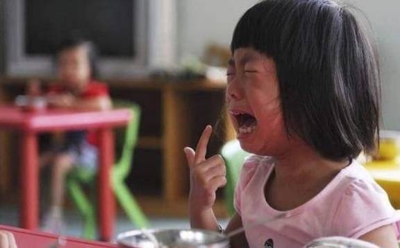 严重|“我要回家我找妈妈”！入园哭闹症严重的孩子，多半来自三种家庭