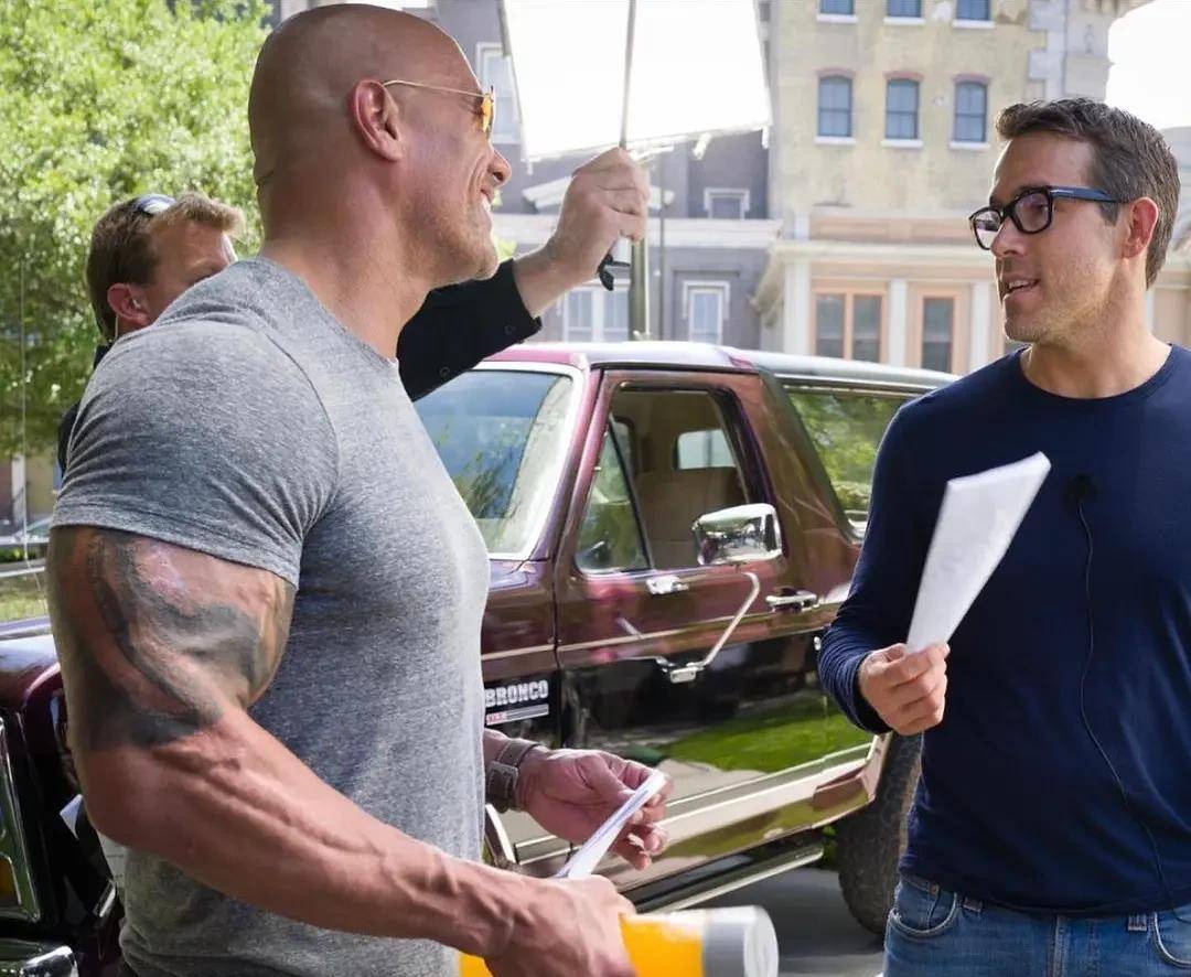 电影|致敬各大经典游戏、电影,《失控玩家》里暗藏的彩蛋你发现了吗?