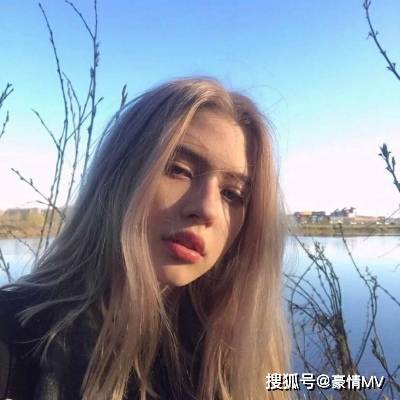 女生|欧美头像女生高冷霸气2021_欧美ins女生头像风高清街头