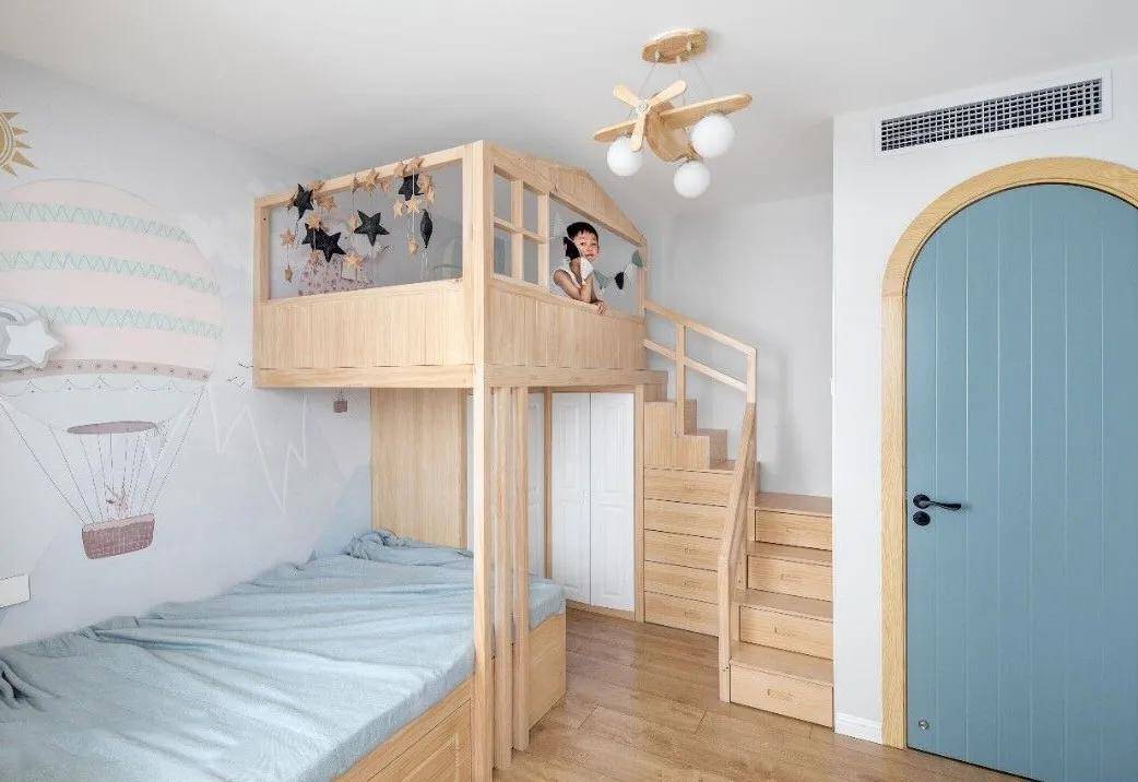 收纳|儿童房不用做上下床，靠墙做到顶美观又省空间！