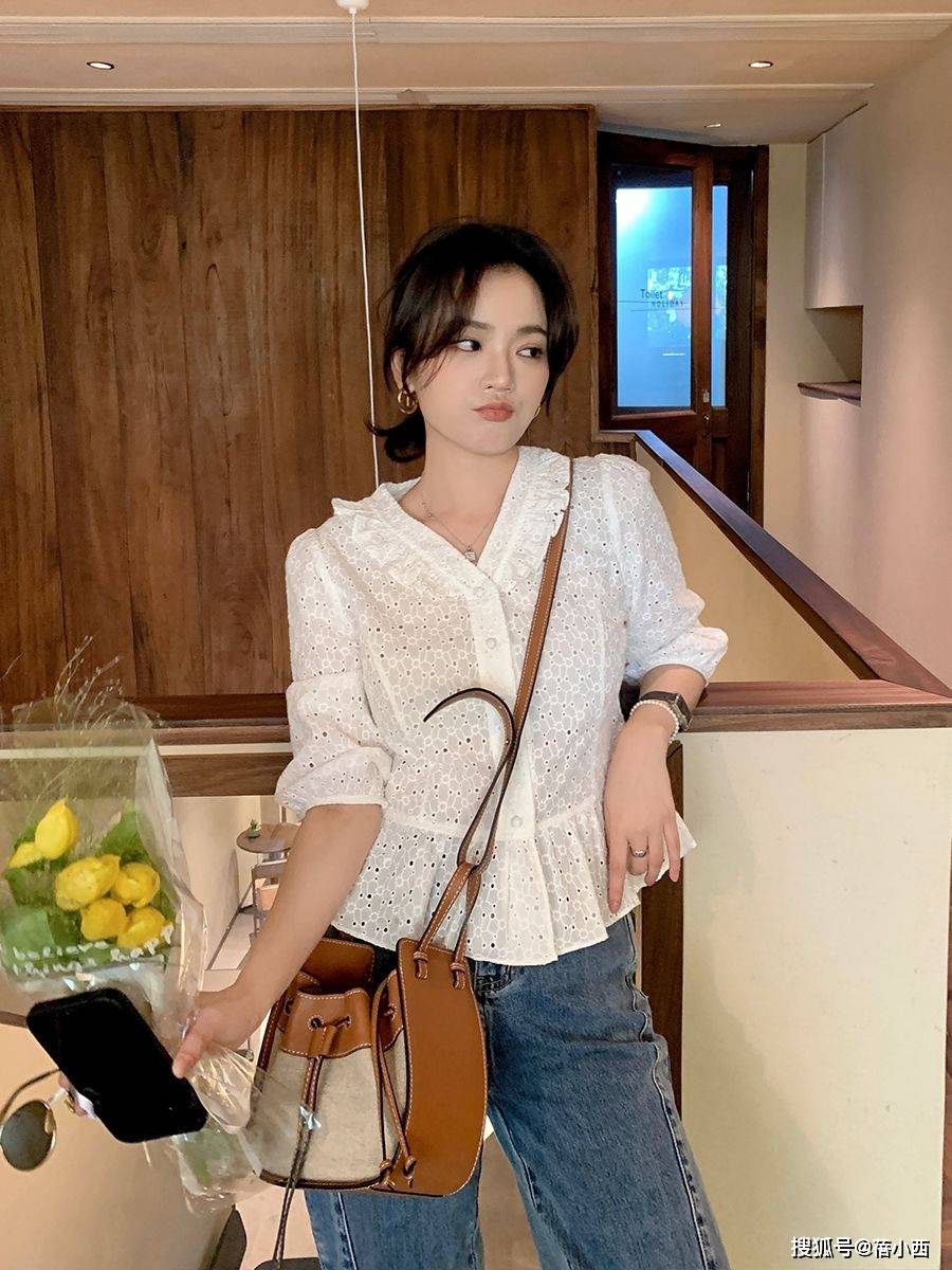 花样|美女的气质之道，精致的穿搭不用繁琐，一件“衬衫”穿出花样造型
