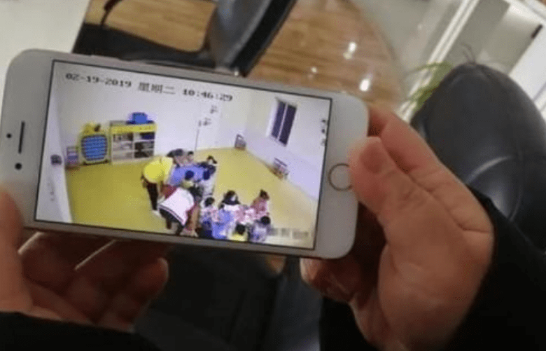 家长|宝妈晒幼儿园“观看监控”收费标准，家庭卡1年1198元，这合理？