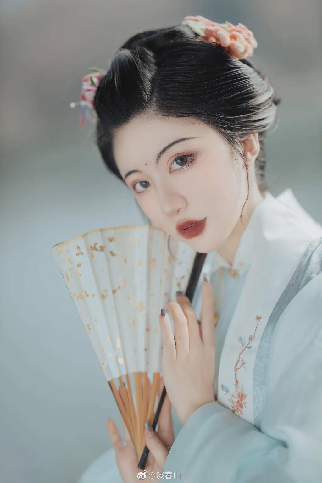 摄影|汉服小仙女：雪沫乳花浮午盏