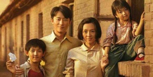 献礼|章子怡首部导演作品《诗》定档！携手吴京、沈腾、徐峥为国庆献礼