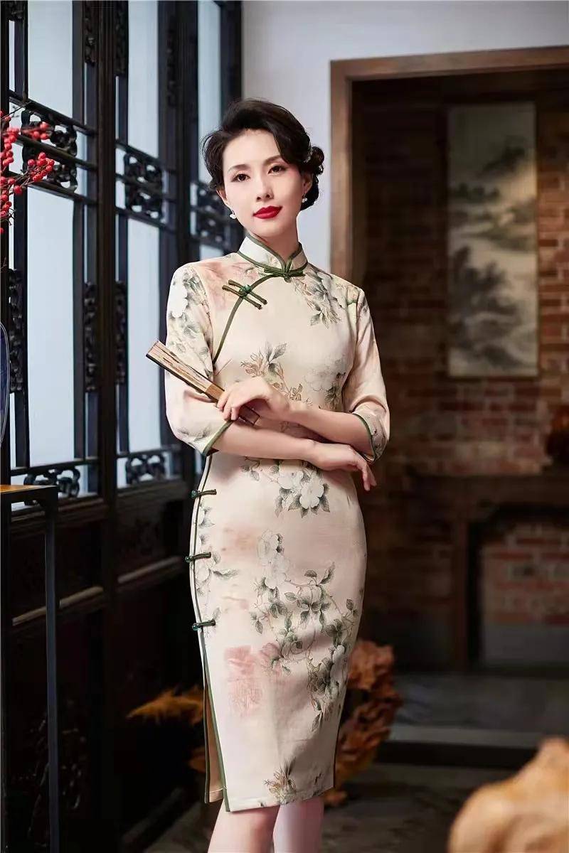 文章|不管在哪里，只要有中国女人的地方，就会有美丽旗袍气质美的靓影