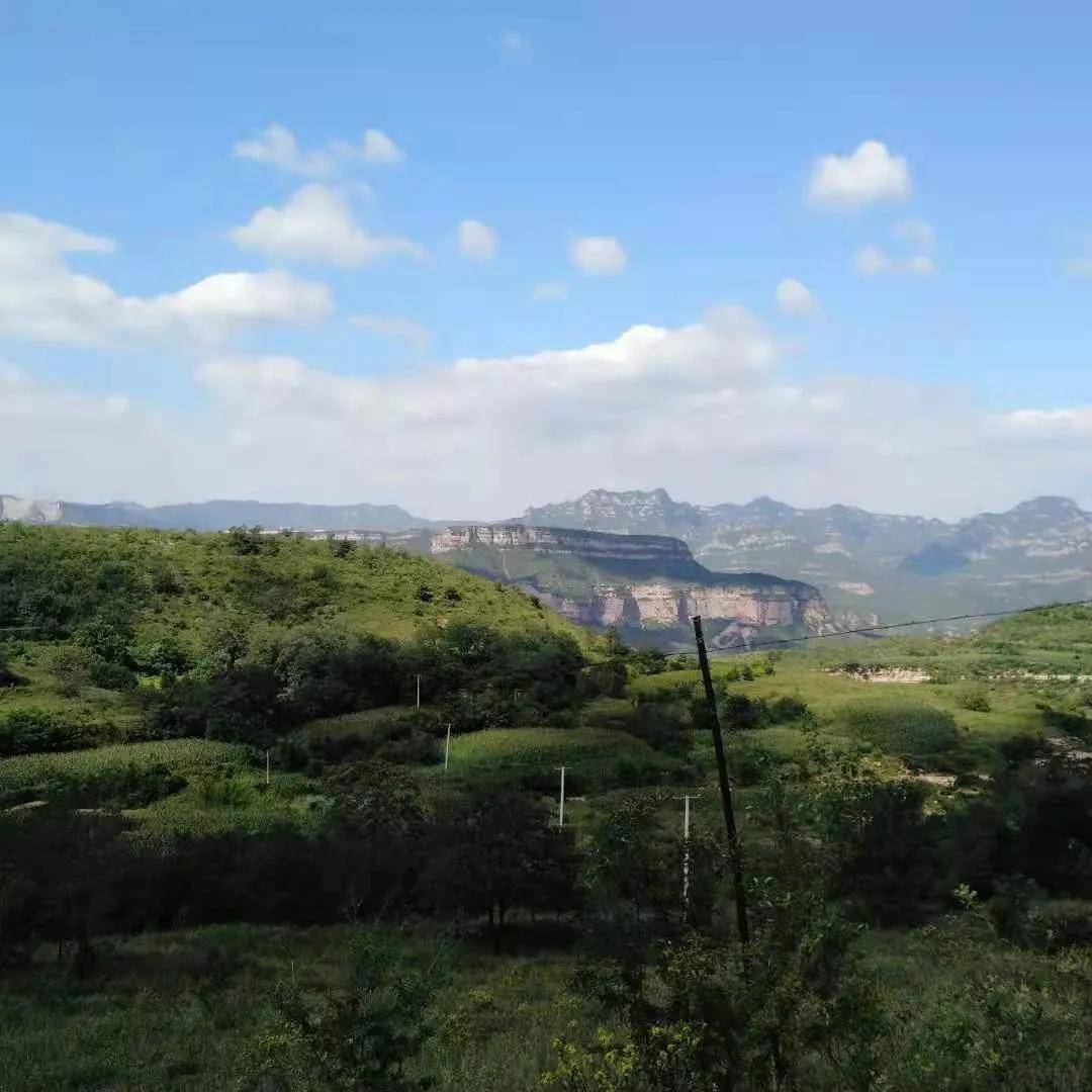 向山|这位井陉人为啥爱上这里？