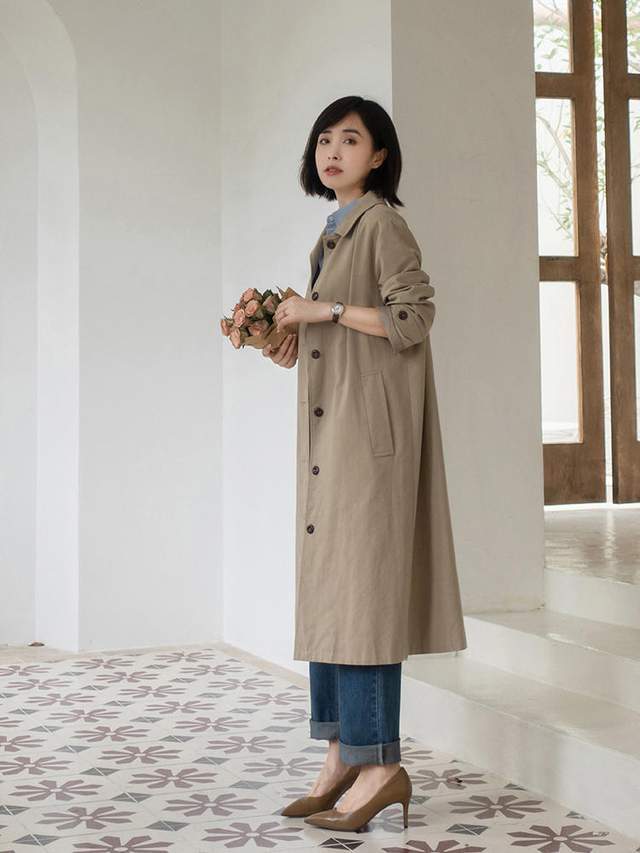 高跟|今秋最洋气的穿法总结，风衣+牛仔裤或裙子，适合28~48岁女人借鉴