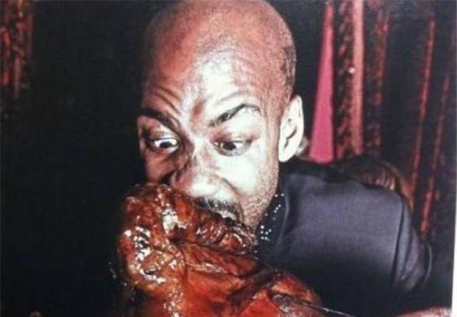 美食|NBA吃货遇上中国美食：马努给6款零食评分，字母弟一人吃9桶泡面