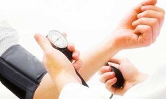 夜间|睡觉如果出现这几种情况或许是血糖高了，你真的知道？看专家理解