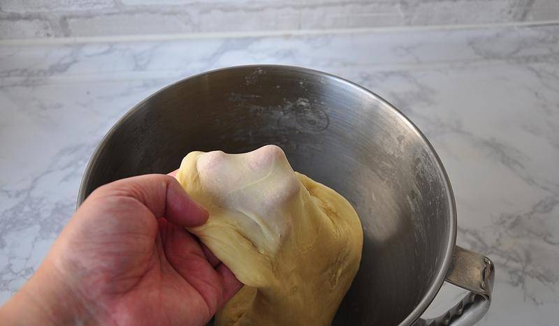 做法|不加黄油不加糖，做出的吐司照样香，特别适合冬天做早餐