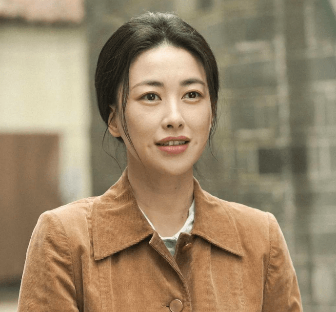 天然美女vs后天美女 女明星们的变美思路 值得普通女生借鉴 时尚街头