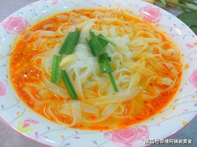 成本|儿子早餐就爱这碗粉，成本不到5元，每次一大碗，吃得汤汁都不剩