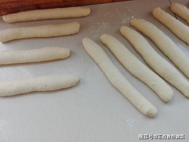 温度|爱吃面包，一定要做这款经典老面包，味道超赞，网友：来挑战一下