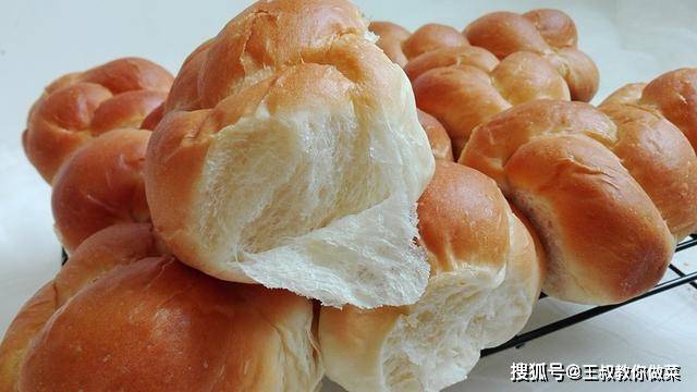 温度|爱吃面包，一定要做这款经典老面包，味道超赞，网友：来挑战一下