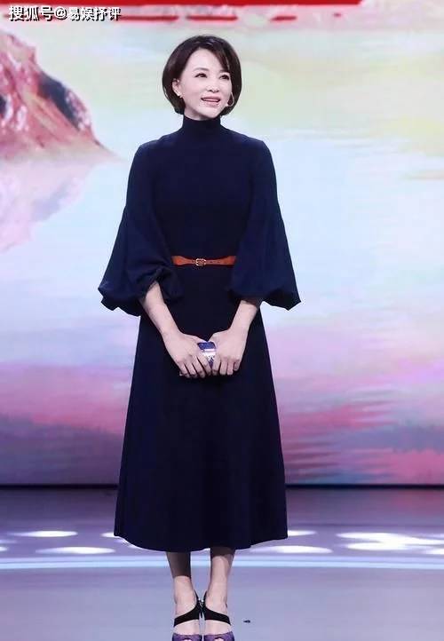 个人|董卿气质好,优雅迷人,魅力十足,尽情释放出个人魅力!