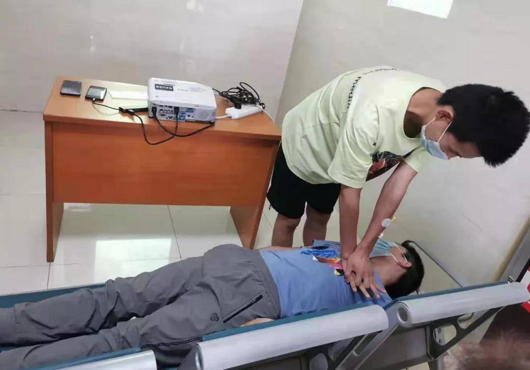 活动|西安市胸科医院：手把手教你学急救！