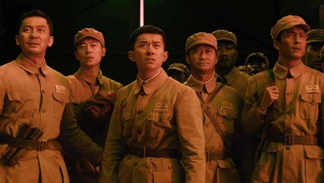 青春片|十一档新片期待值排行：《长津湖》断层第一，影帝张涵予遭受冷遇