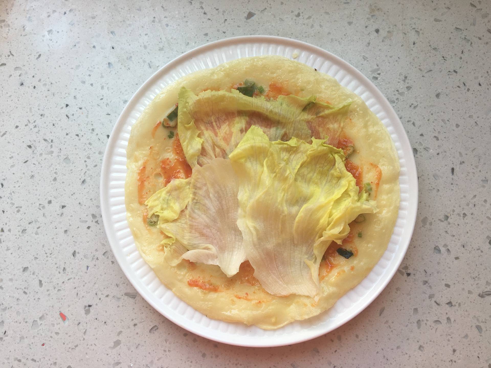 加入适量|2个鸡蛋加一碗面粉，做一份健康好吃的快手早餐，10分钟搞定