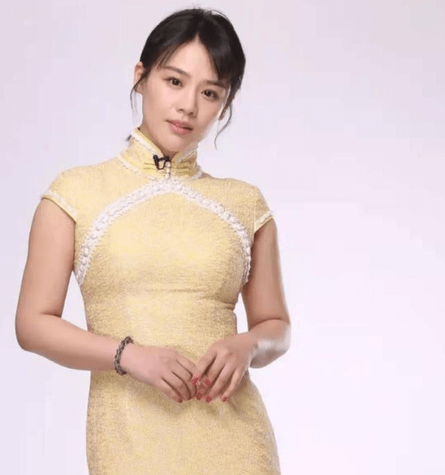 电影|8位穿旗袍的女星，有的“美出天际”，有的“体壮如牛”